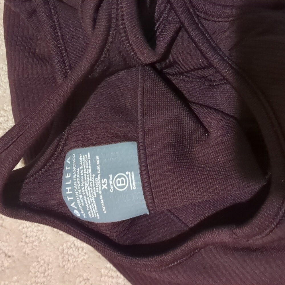 Athleta Workout Tank - Picture 3 of 3